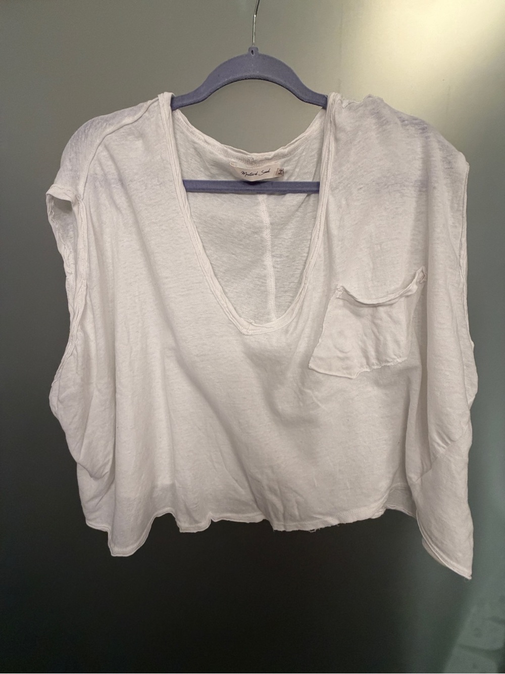 Mustard Seed White Scoop Neck Crop Tee